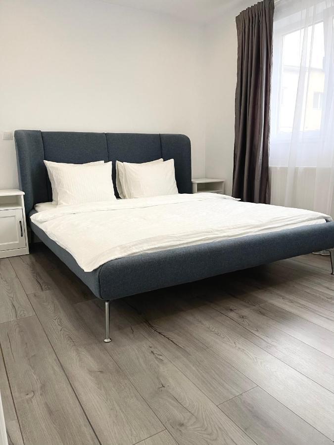 Apartament Emma Targoviste Eksteriør billede
